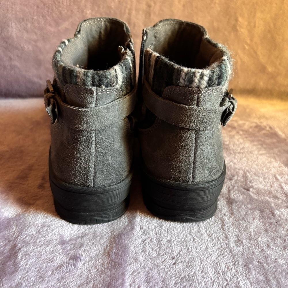 Earth Origins Water Repellent SuedeLeather Ankle Boots Tate Women's Size 8 - Picture 6 of 9